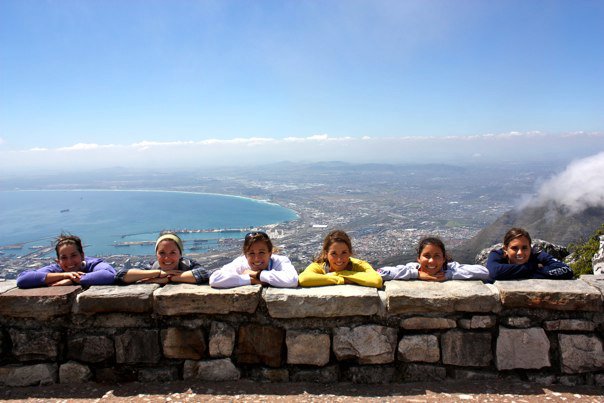girls at table mountain