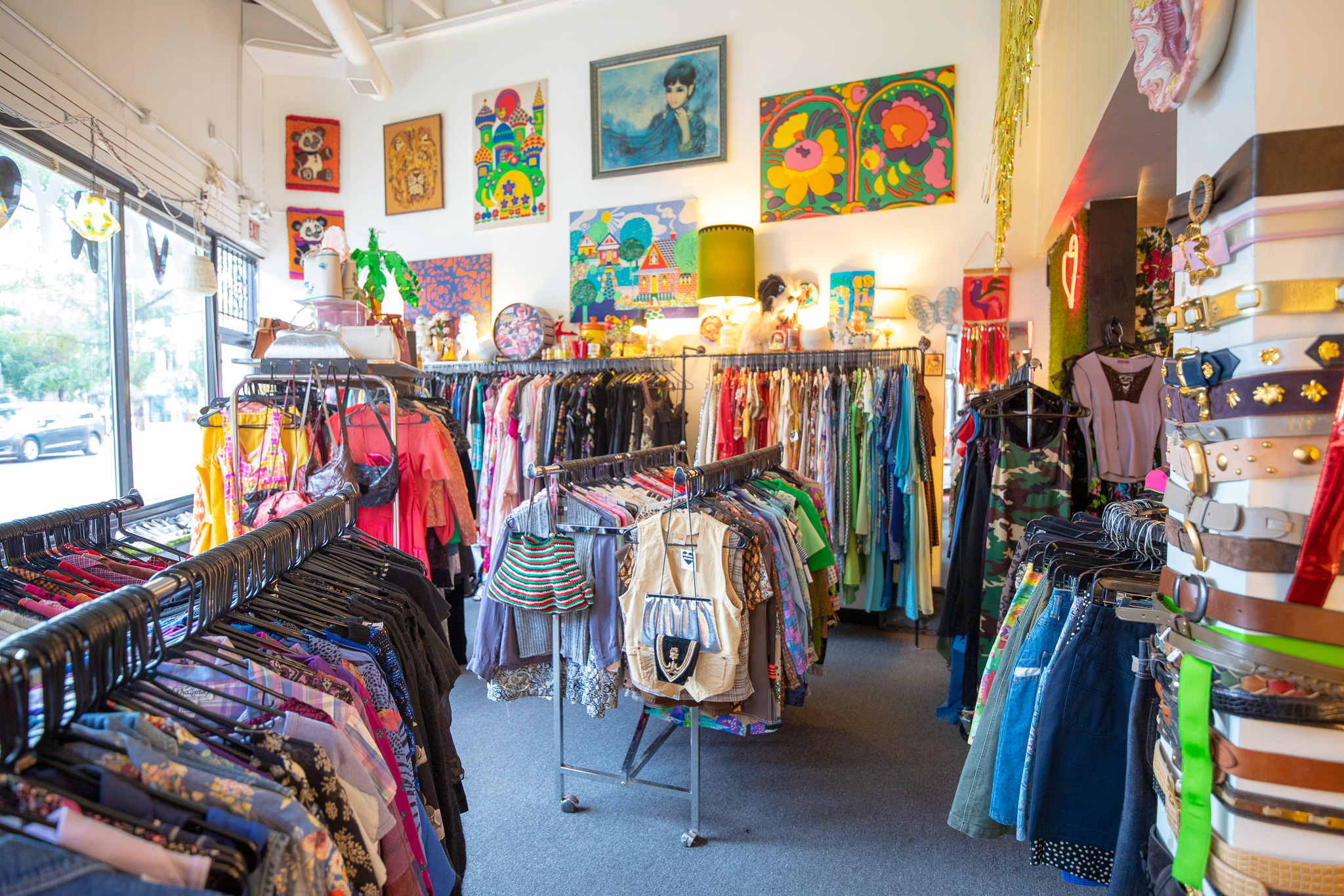 Vintage Clothing Shop Pilsen Neighborhood Chicago Illinois